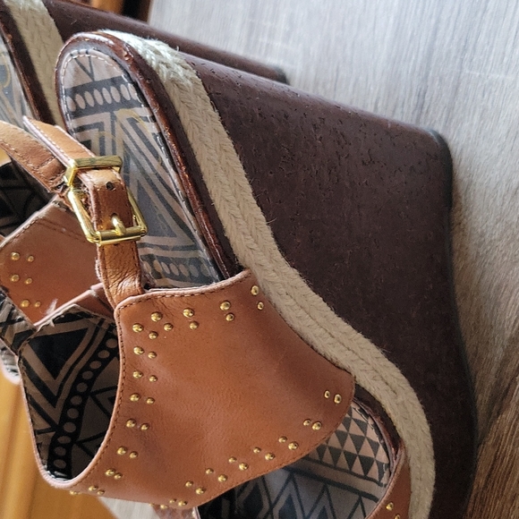 Jessica Simpson wedges - Picture 4 of 6